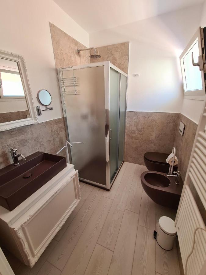 לה מדלנה Isola Nel Parco Villas & Rooms מראה חיצוני תמונה