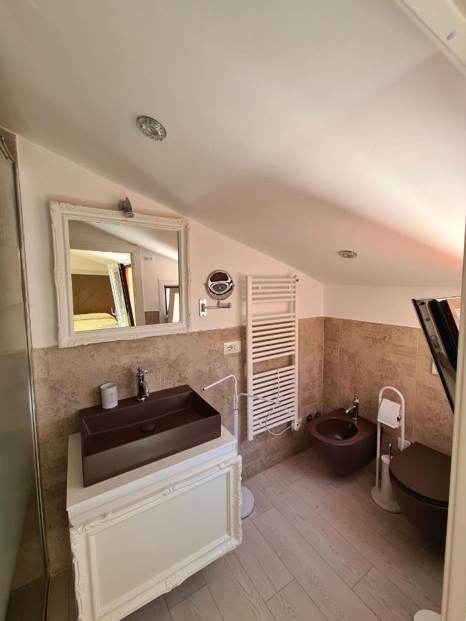 לה מדלנה Isola Nel Parco Villas & Rooms מראה חיצוני תמונה